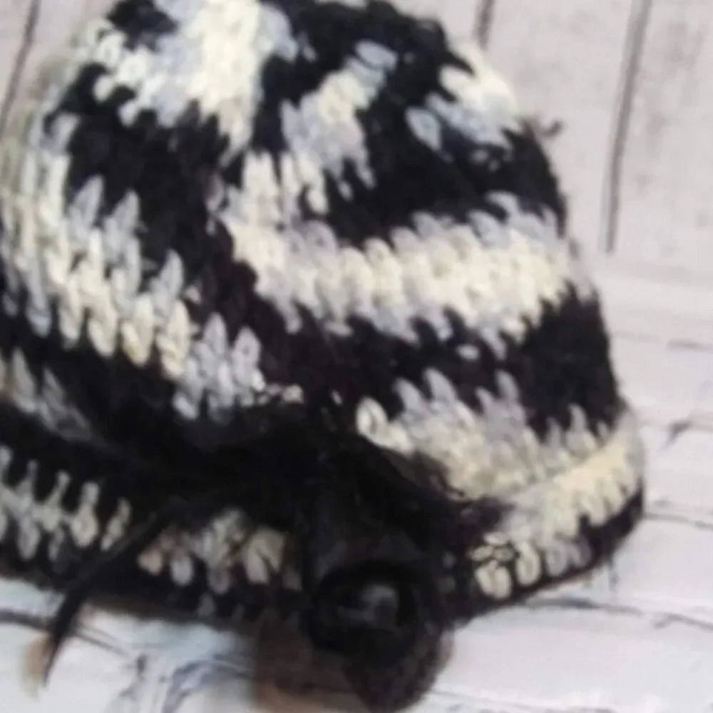 Winter girl bundle black/white hat and blue white  headbands